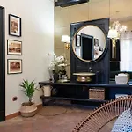 Biscari Home